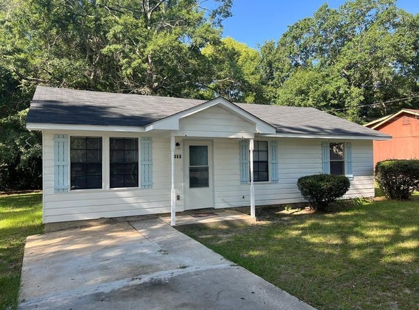 608 Grady St., Thomasville, GA 31792