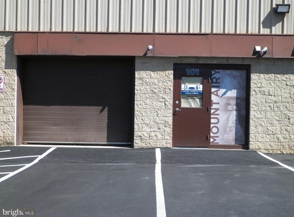 401 CENTER STREET, MOUNT AIRY, MD 21771