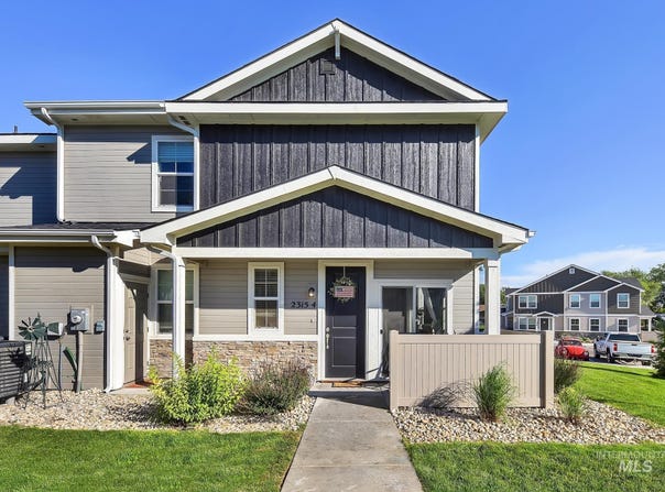 2315 E Spice Loop, Nampa, ID 83651
