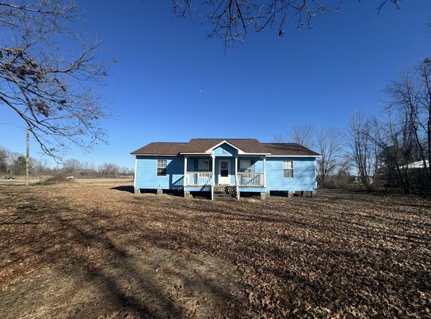969 Porter Rd, Columbus, MS 39701