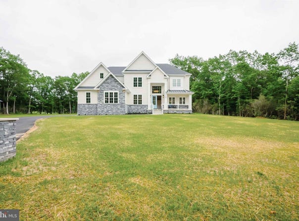 124 RUNNING DEER TRAIL, PITTSGROVE, NJ 08318