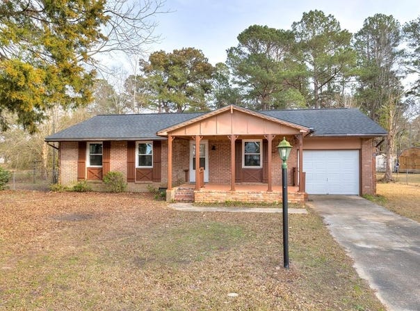 1001 E Sherwood Drive, Sumter, SC 29153
