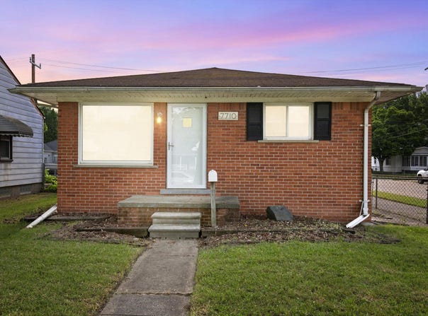 7710 Pelham Road, Taylor, MI 48180