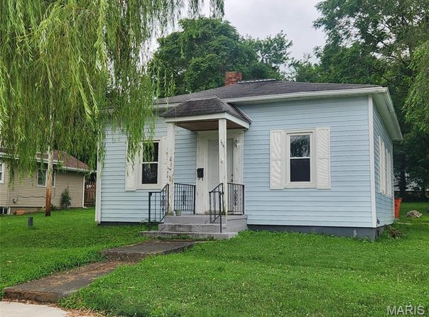 728 W Saint Louis Avenue, Vandalia, IL 62471