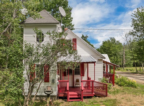 570 Maplewood Road, Parsonsfield, ME 04047