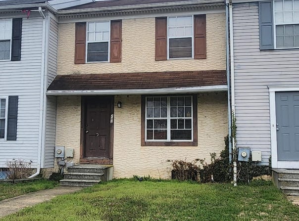242 GREEN BLADE Drive, DOVER, DE 19904