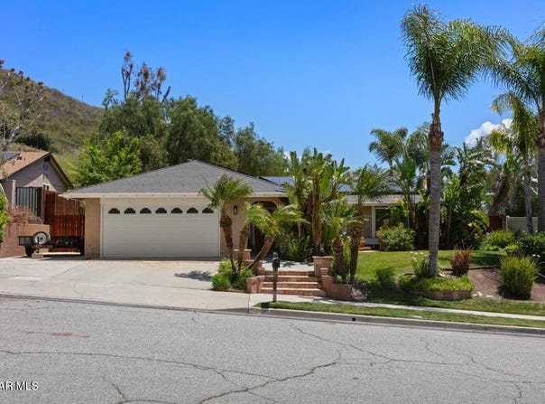 2898 Gage Avenue, Simi Valley, CA 93065