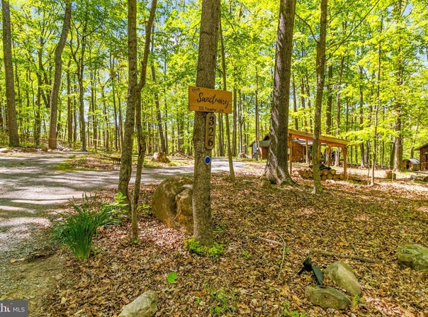326 PREACHER LANE, GREAT CACAPON, WV 25422