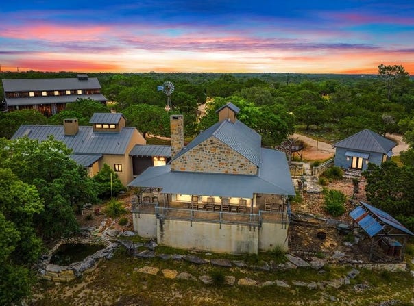 285 Indian Creek Loop, Kerrville, TX 78028