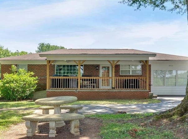 2410 Hall Station Road NW, Adairsville, GA 30103