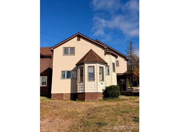 118 Rock Street, Negaunee, MI 49866