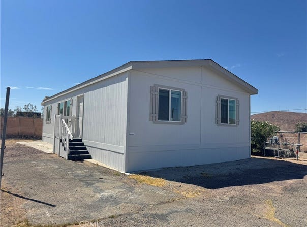 35475 National Trails Hwy #1, Daggett, CA 92327