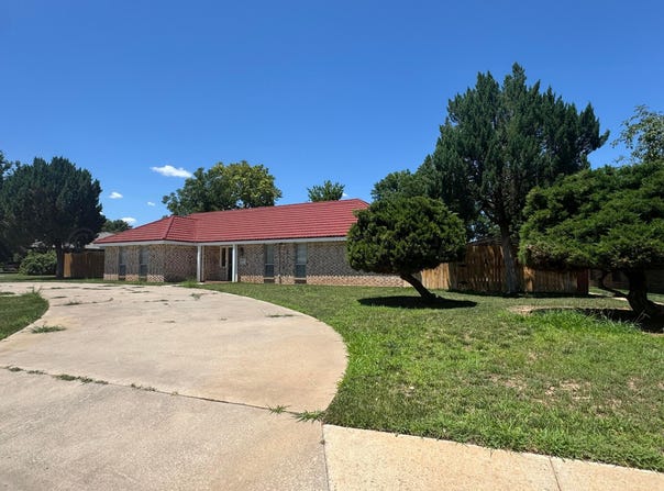 3717 FARWELL Drive, Amarillo, TX 79109-4039