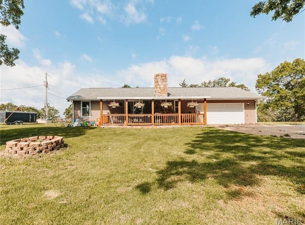 12190 Highway 28, Dixon, MO 65459