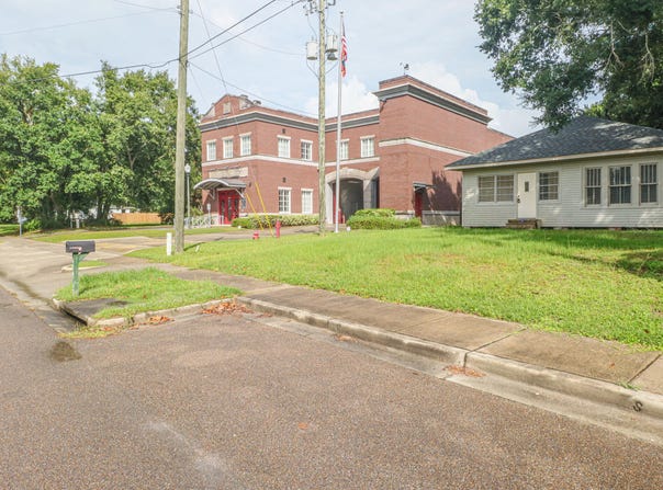 124 E Second Street, Long Beach, MS 39560
