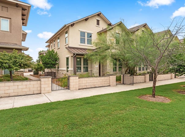 6814 E Riverside DR, Austin, TX 78741