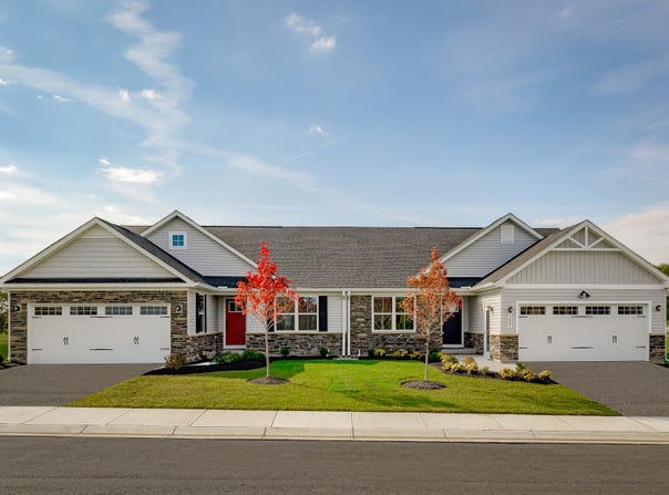 5102 Bentgrass Drive, Hempfield Township, PA 15601