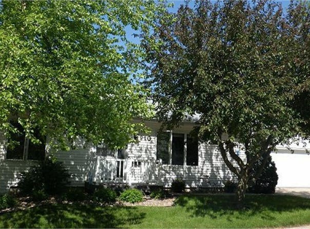 910 NW 6th Street, Waverly, IA 50677