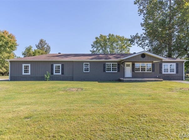 626 County Road 603, Poplar Bluff, MO 63901