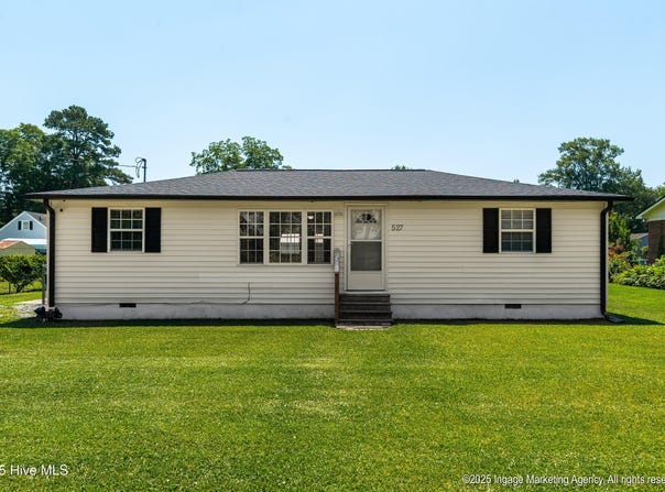 527 Chicora Street, Grimesland, NC 27837