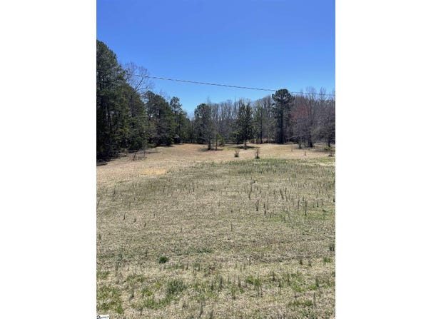 Elliott Road, Lyman, SC 29365