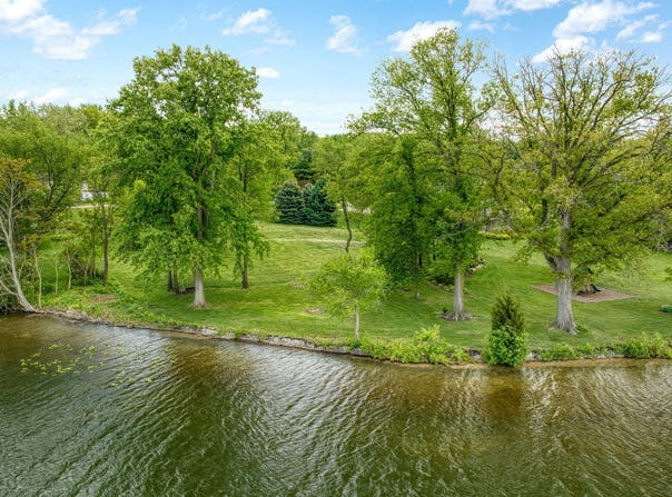 14800 Canary Court, Brooklyn, MI 49230