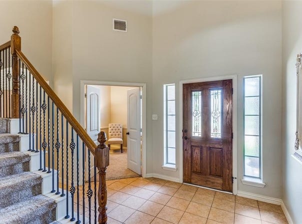 400 Commonwealth Drive, Saginaw, TX 76179