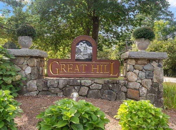 10 Great Hill, Topsfield, MA 01983