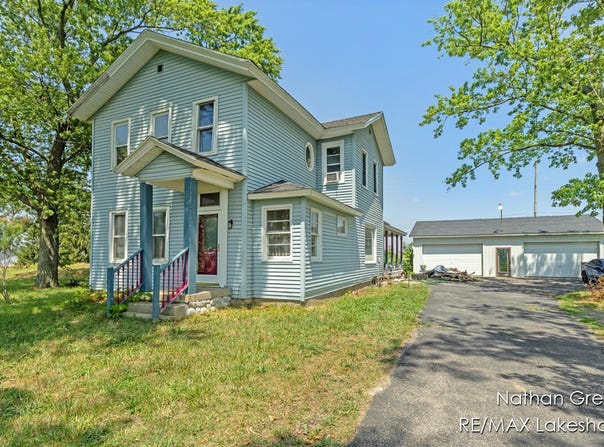 5569 136th Avenue, Hamilton, MI 49419
