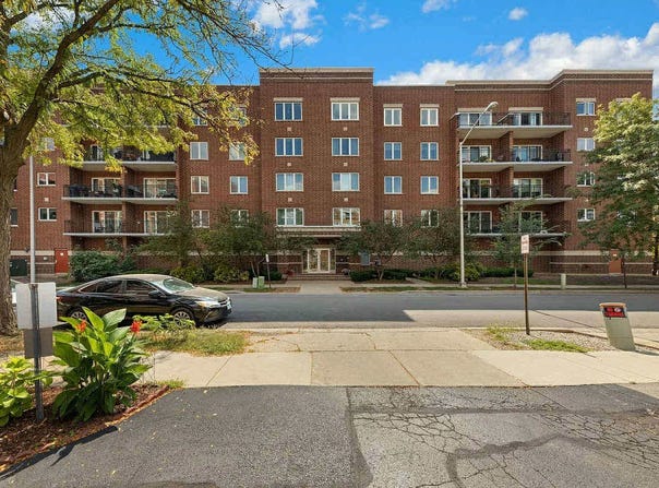 1675 Mill Street, Des Plaines, IL 60016