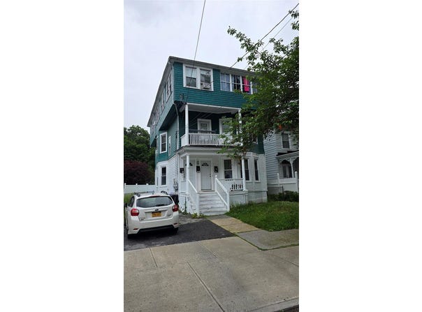 77 Carroll Street, Poughkeepsie, NY 12601