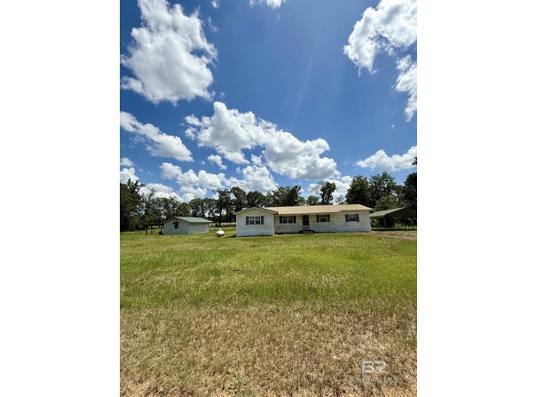 324 Petty Road, Monroeville, AL 36460