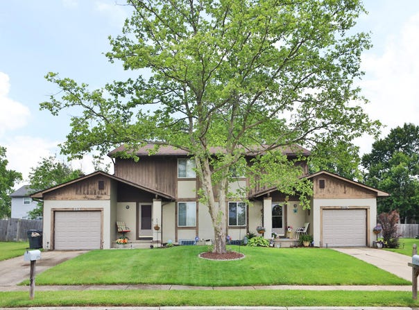 2214-2216 Pine Tree Lane, Reynoldsburg, OH 43068