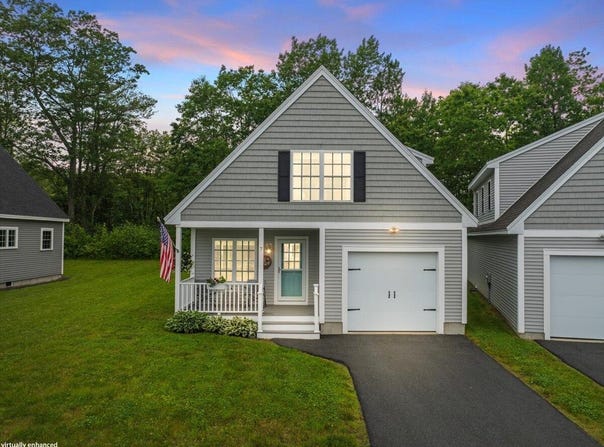 7 Coastal Woods Drive, Kennebunk, ME 04043