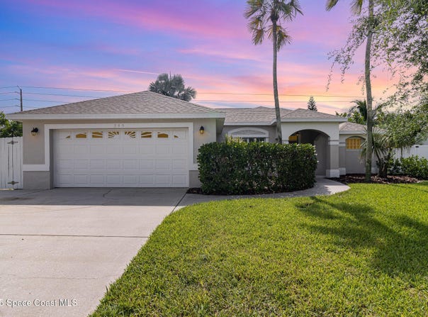345 Corona Avenue, Cocoa Beach, FL 32931