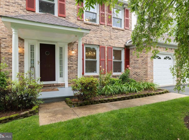 206 BARBERRY DRIVE, WILMINGTON, DE 19808