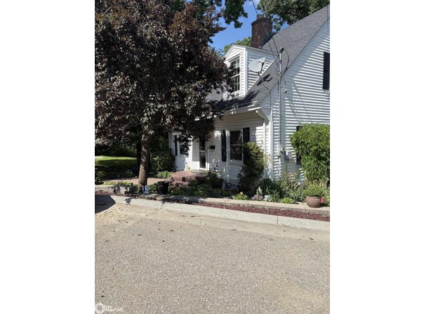 1 Terrace Court, Ottumwa, IA 52501