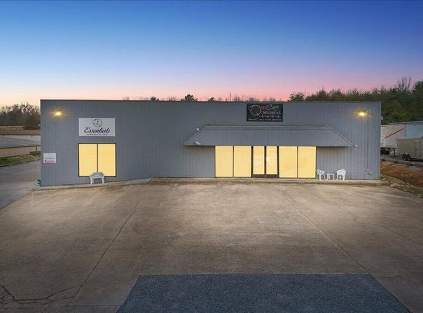 3225 East Andrew Johnson Highway, Greeneville, TN 37745