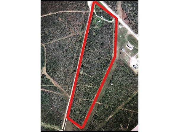 211 County Road 229 Circle, Three Rivers, TX 78071