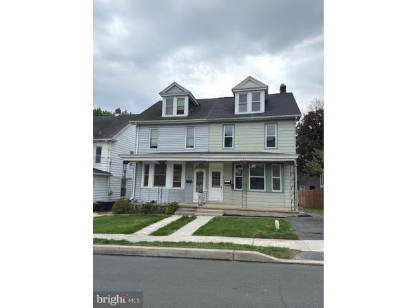 202 E CUMBERLAND ROAD, ENOLA, PA 17025
