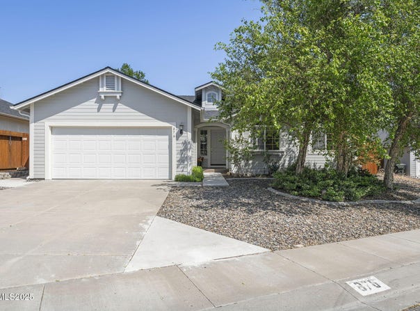 876 Valley Crest Drive, Carson City, NV 89705