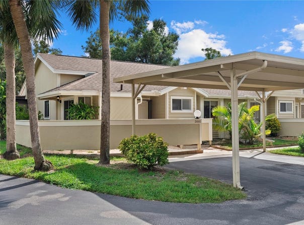 3001 SEAWIND CIRCLE, VENICE, FL 34293