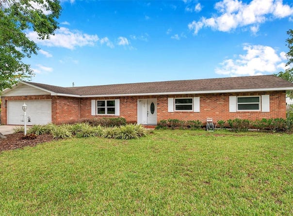424 FOREST GLEN AVENUE, LAKELAND, FL 33813