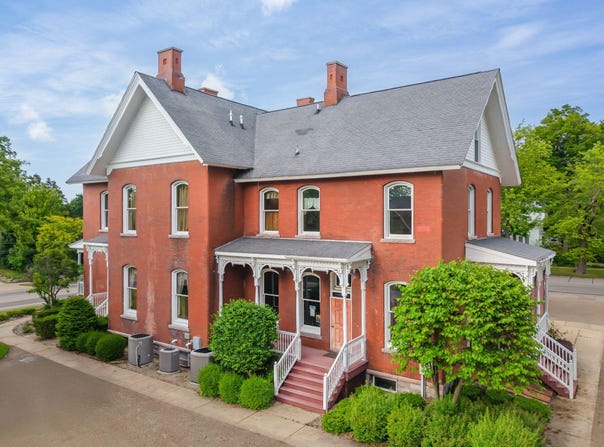 414 Maple Street, Big Rapids, MI 49307