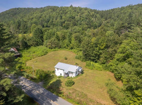 1514 Blackmer Boulevard, Stockbridge, VT 05772