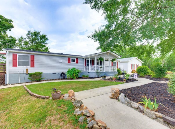 462 Forest Drive, Cross Hill, SC 29332