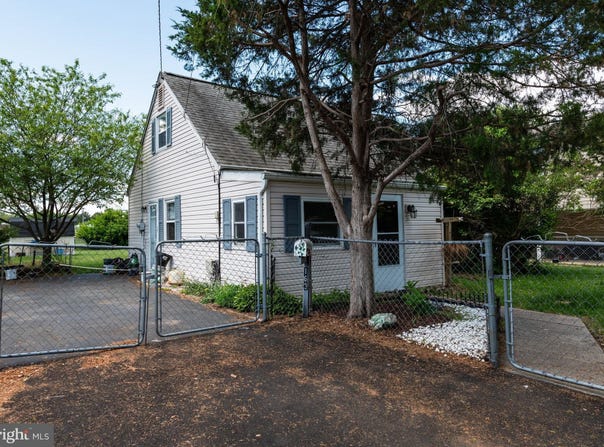 163 SCOTT Drive, MANASSAS PARK, VA 20111