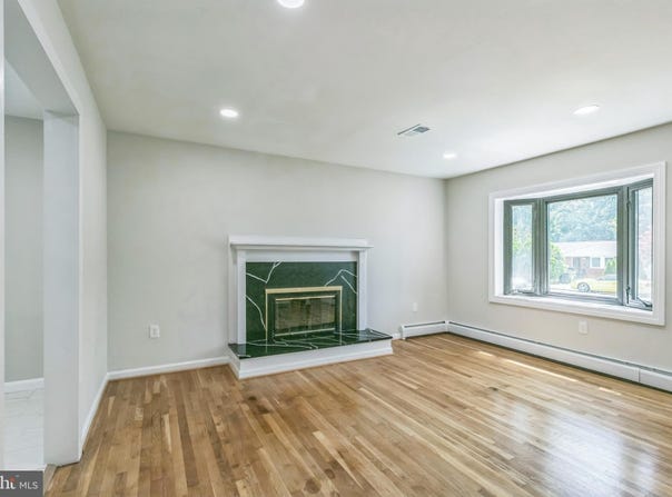 14916 CONCORD DRIVE, WOODBRIDGE, VA 22193