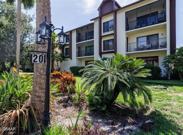 20 Tomoka Avenue, Ormond Beach, FL 32174