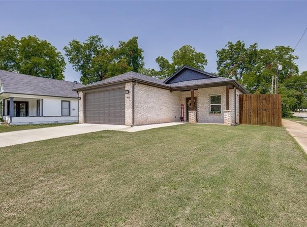 901 W Owing Street, Denison, TX 75020